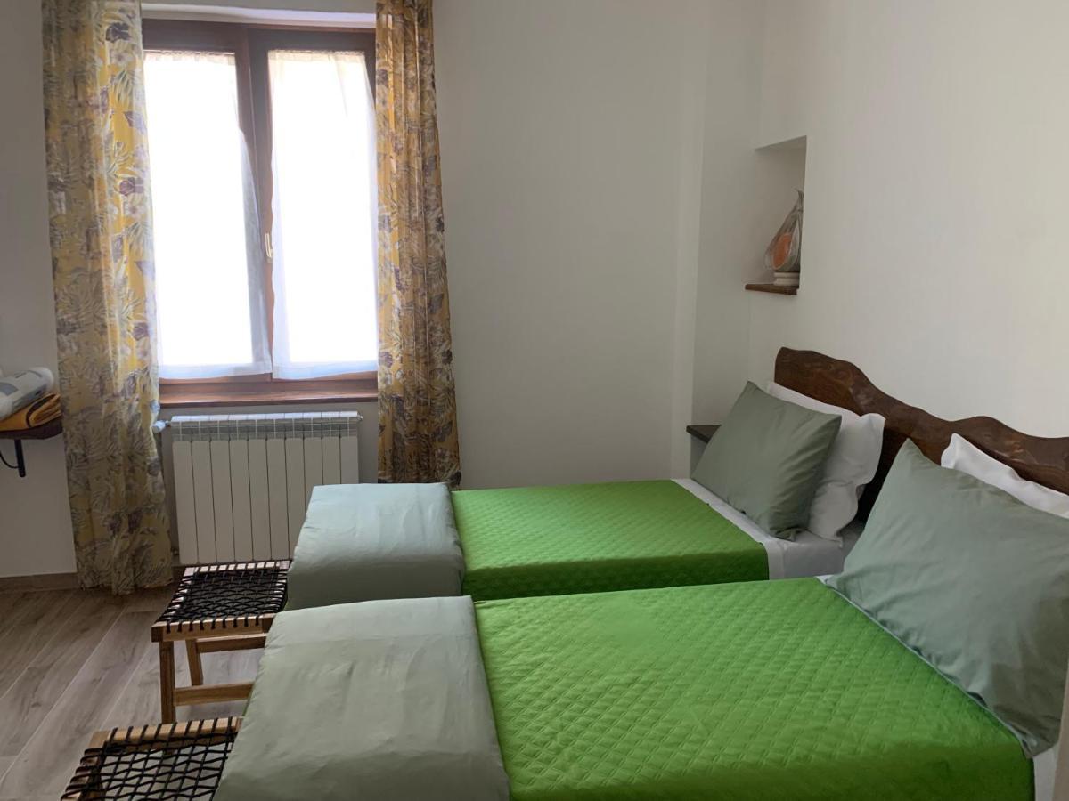 B & B Giu & Dany Bruscoli Exteriér fotografie